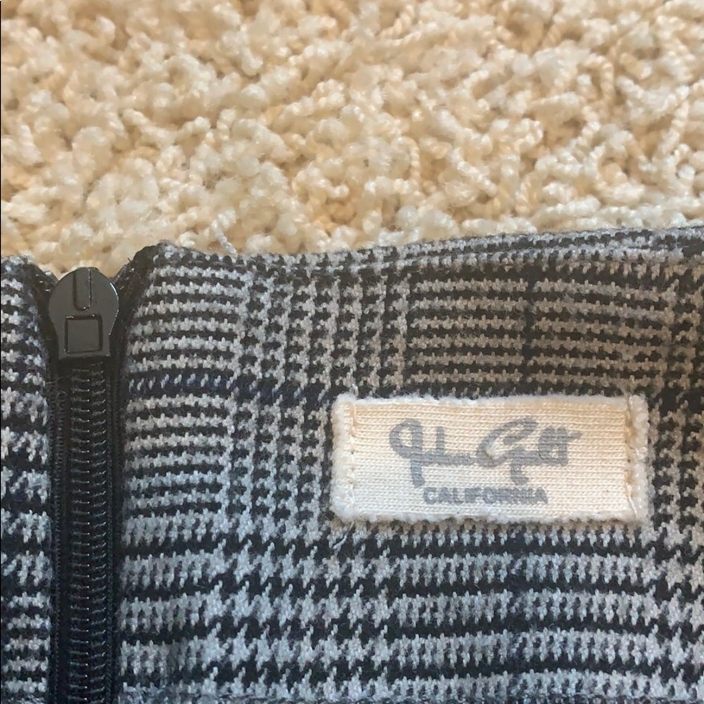 interest check - Picture 3 of 3